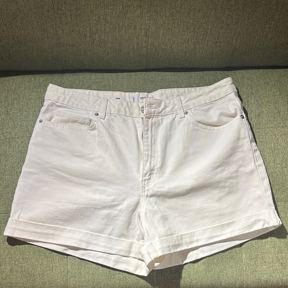 Mango Cream Jean Shorts